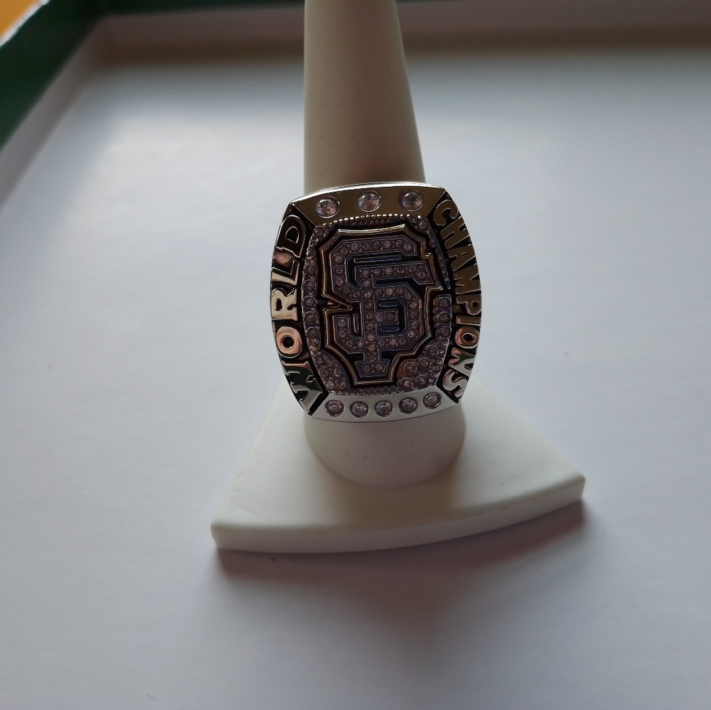 Premium Championship San Fransisco 49rs Silver Ring